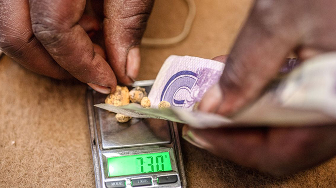 JUST IN: Zimbabwe says it lost a third of its gold output to smugglers
