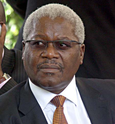 Urban councils association defies Chombo