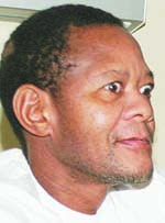 Broadcaster Deans Patrick Mutume dies