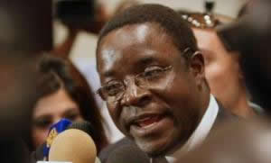 Sanctions: Petition centres on cards