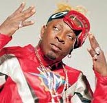 Elephant Man jets into Zim