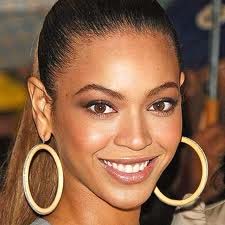 Kanye West makes me cry – Beyonce