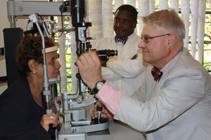 Expert urges regular eye exam