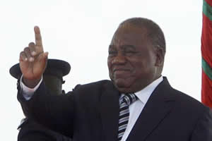 Zambians vote in tripartite election today