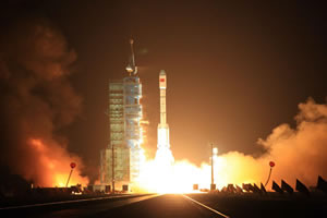Chinese leaders applaud successful launch of Tiangong-1