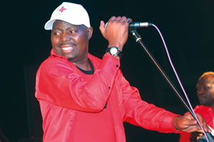 Song, dance in memory of Dhewa
