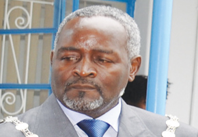 Resounding send-off for Amen Mpofu
