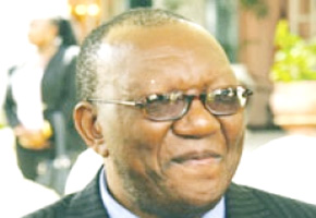 Govt becomes sole cotton buyer