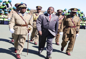 Police urged to stand firm against crime