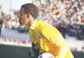 Warriors in must-win tie