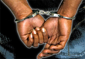 DIRTY COP COUPED! ZACC traps Plumtree cop in US$1 000 extortion sting