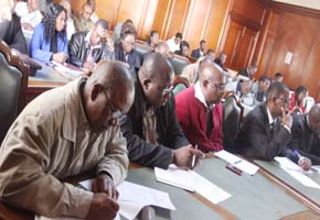 City councillors boycott water crisis meeting