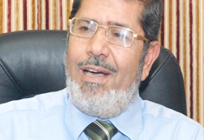 Egypt opposition wants Morsi tried