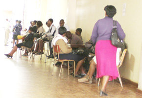 Job seekers flood census centres