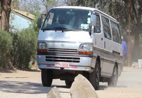 Residents join police in war on kombis