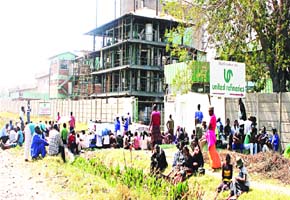 Job seekers throng United Refineries