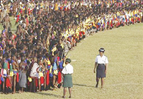 Swazi virgins dance in unity, defy criticism