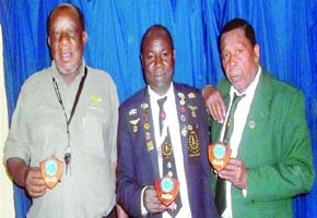 Darts veterans honoured