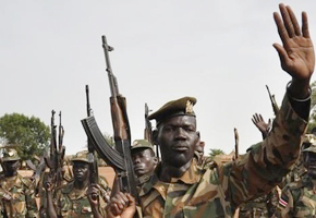 Hundreds flee South Sudan shooting