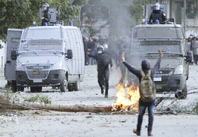 Clashes continue for fifth day in Egypt