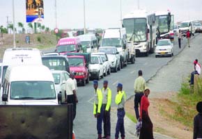 Queues resurface at border post as injiva flock to base