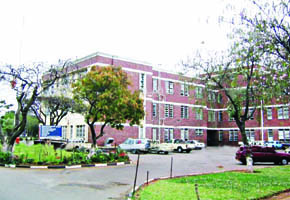 Mpilo engages debt collectors
