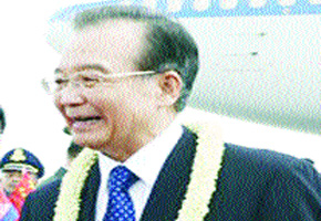 Billions mark start of Lunar New Year
