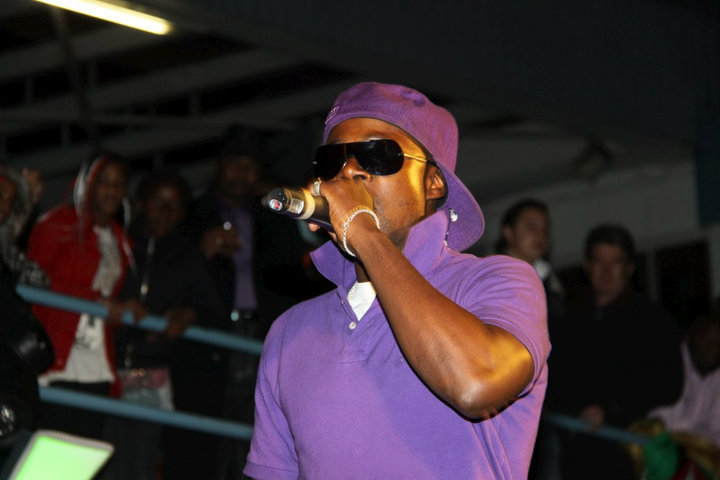 Stunner, Calvin collaborative single Mabhebhi ekuno out