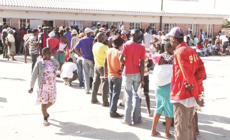 Residents call for increase in staff for voter registration excercise