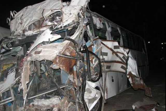 44 killed in collision of two buses in Iran