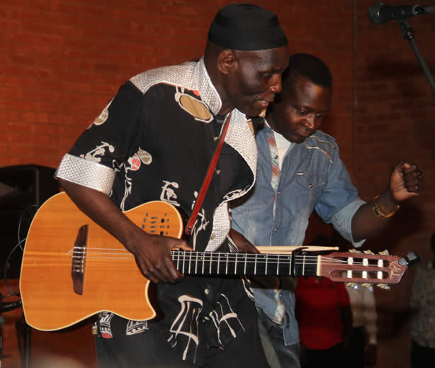 Jeys, Tuku, Sulu keep revellers up