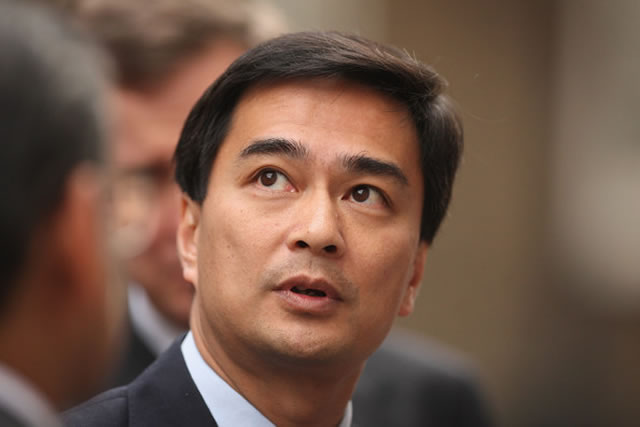 Thai opposition to boycott 2014 election