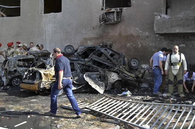 Deadly blast rocks Egyptian police station