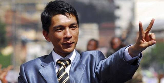 Madagascar leader Rajoelina steps down