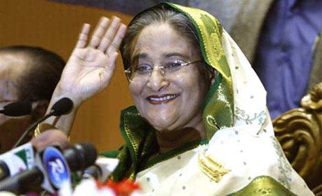 Violence mars controversial Bangladesh polls