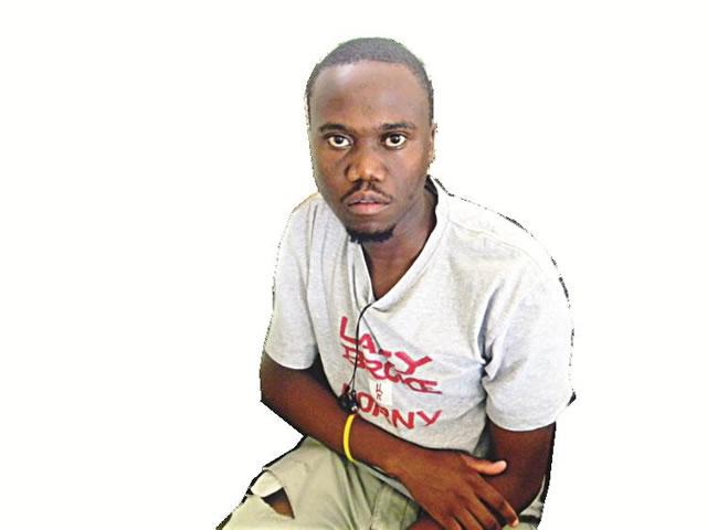 Umahlekisa returns