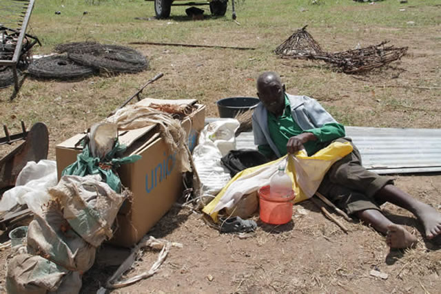 Flood victims resettlement effort begins