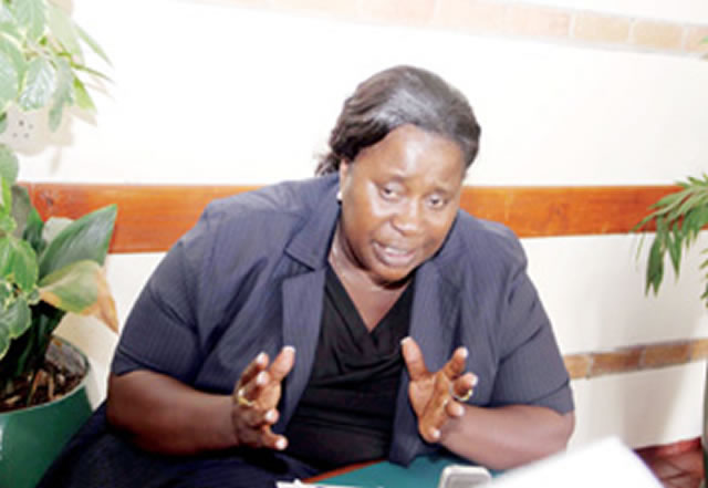 Civil servants pay date moved