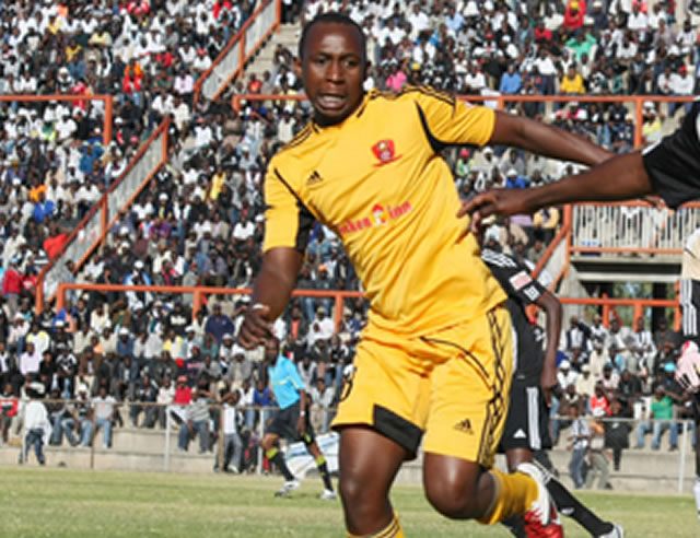 Goddard seeks Bosso move