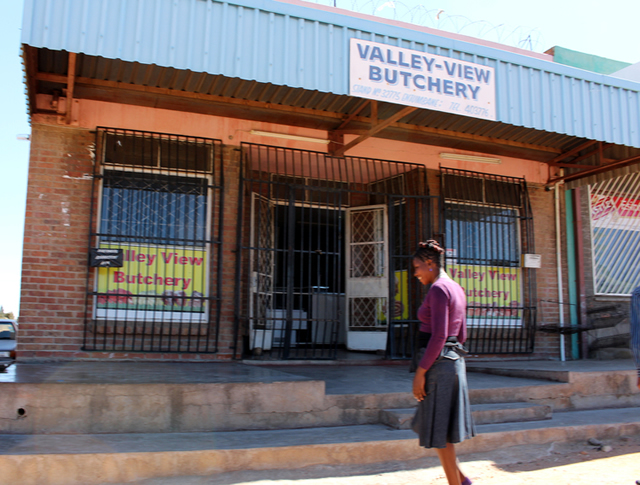 Robbers seize 200kg safe, cash
