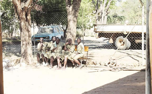 Kidnap hell for 30 border jumpers