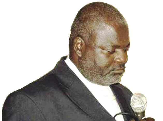 Love-rat pastor drinks poison