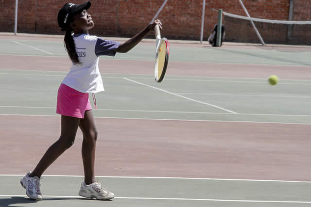 Sibanda, Machisa favourites in De Souza tourney finals