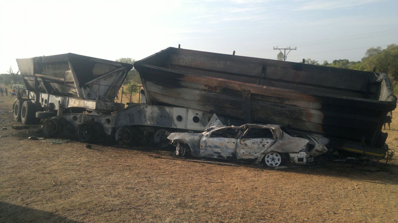 6 die in road accidents