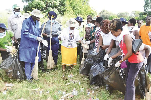 Vic Falls clean-up…Residents prepare for President’s birthday bash