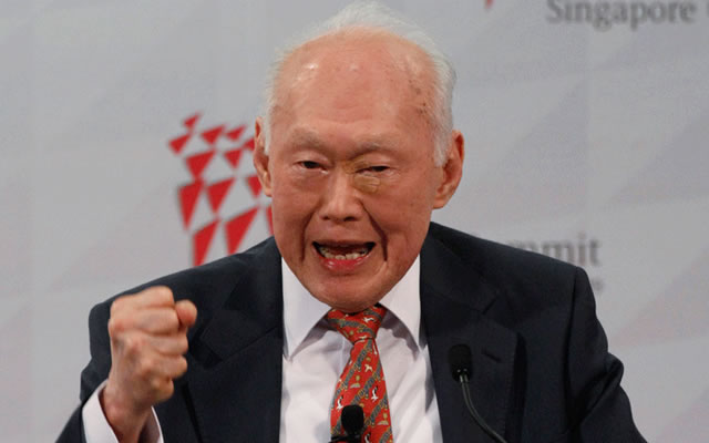 Singapore mourns Lee Kuan Yew