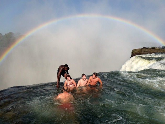 Zim tourism industry rakes in $827m