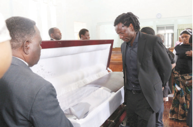 Mwaruwari’s father buried