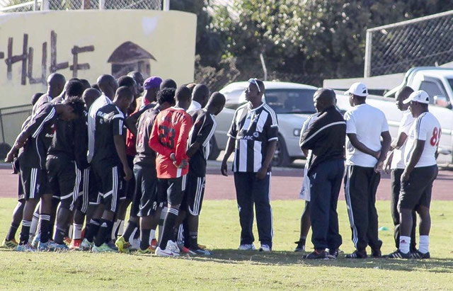 Bosso players call off strike