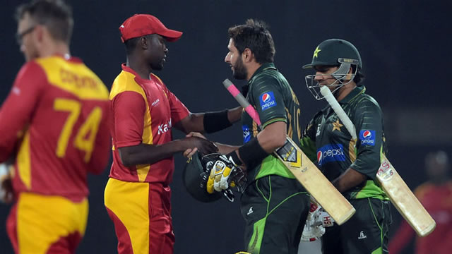 Zim fall to Pakistan in 1st T20 match